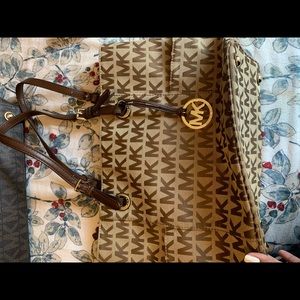 Mk tote